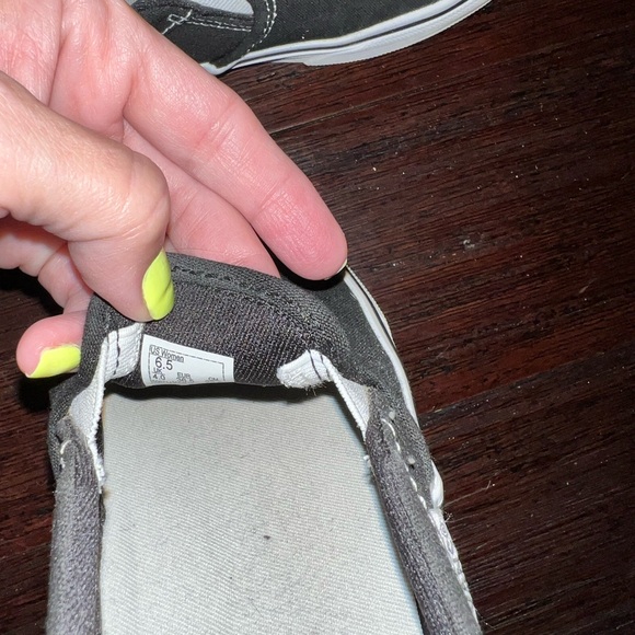 Black Vans - Picture 3 of 3